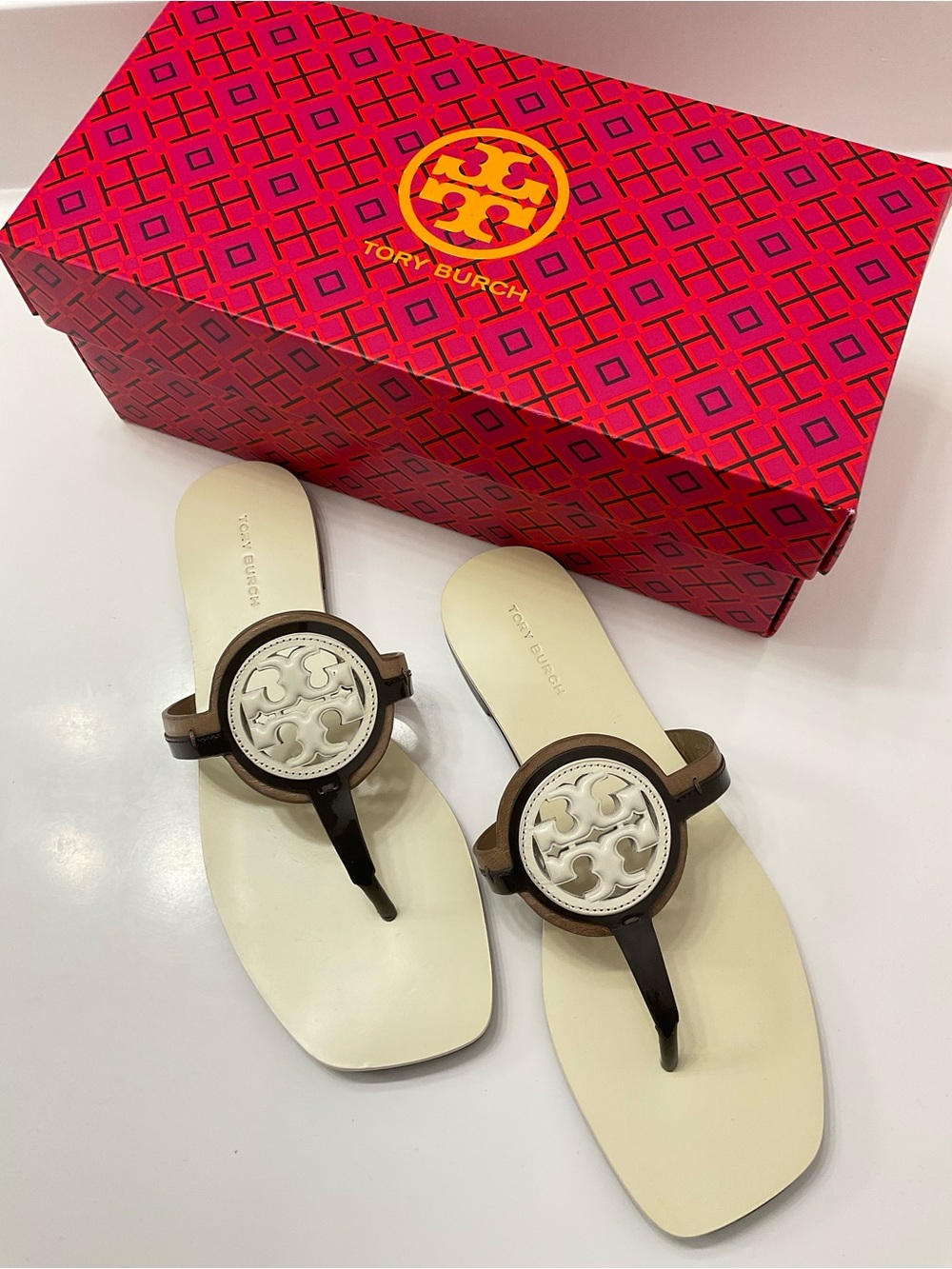 NIB Tory Burch Bombé Miller Sandal